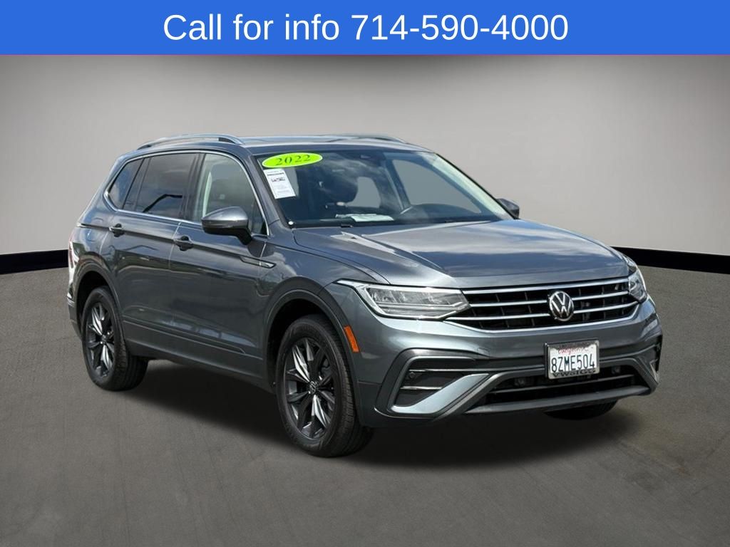 Platinum Gray Metallic 2022 Volkswagen Tiguan SUV / Crossover All-Wheel Drive 8-Speed Automatic
