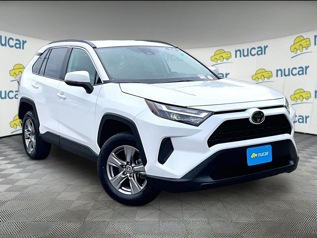 2024 Toyota RAV4 — photo 1