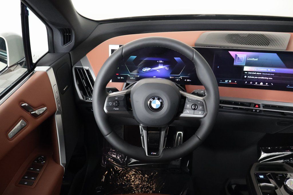 Thumbnail: 2026 BMW iX - 3