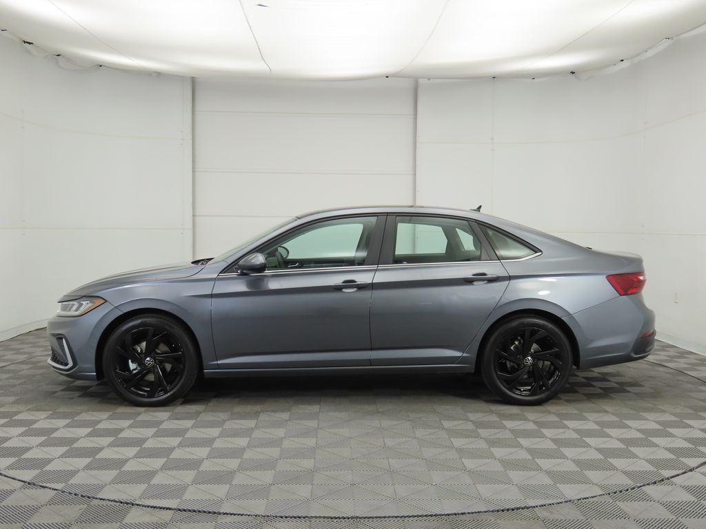 Thumbnail: 2026 Volkswagen Jetta - 8