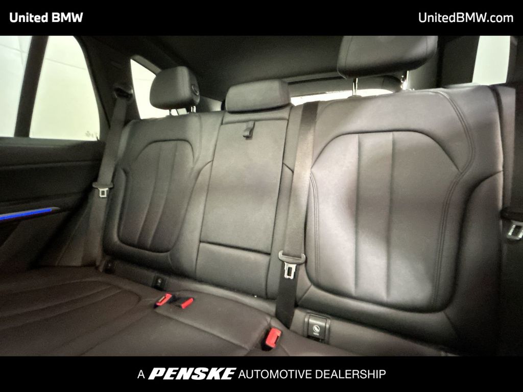 Thumbnail: 2022 BMW X5 - 21