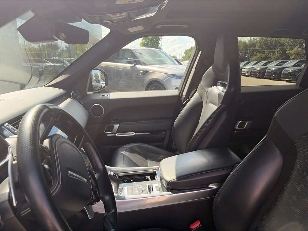 Used 2022 Black Land Rover SVR image 14