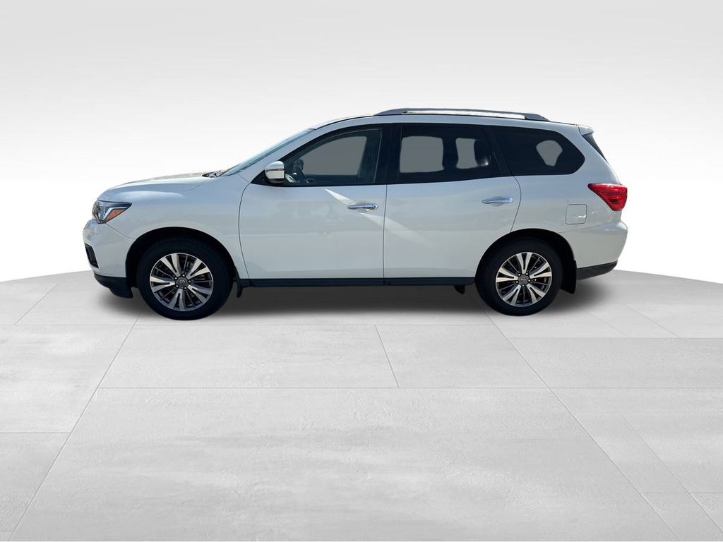 2019 Nissan Pathfinder S 6