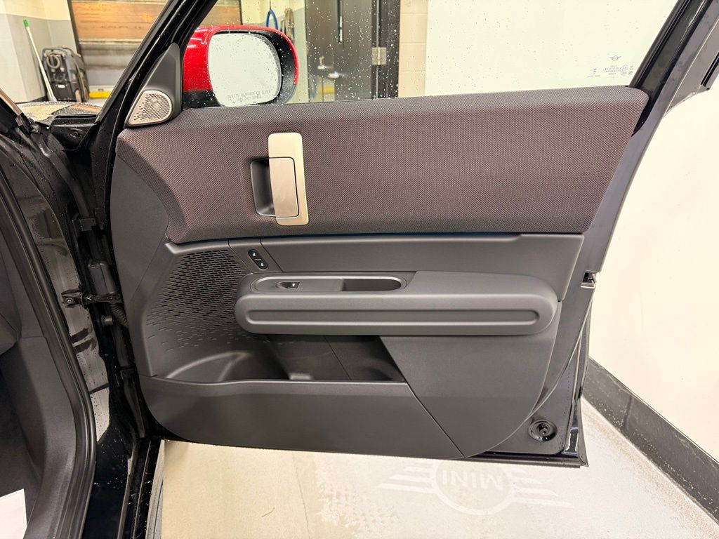 Thumbnail: 2026 MINI Cooper Countryman - 27