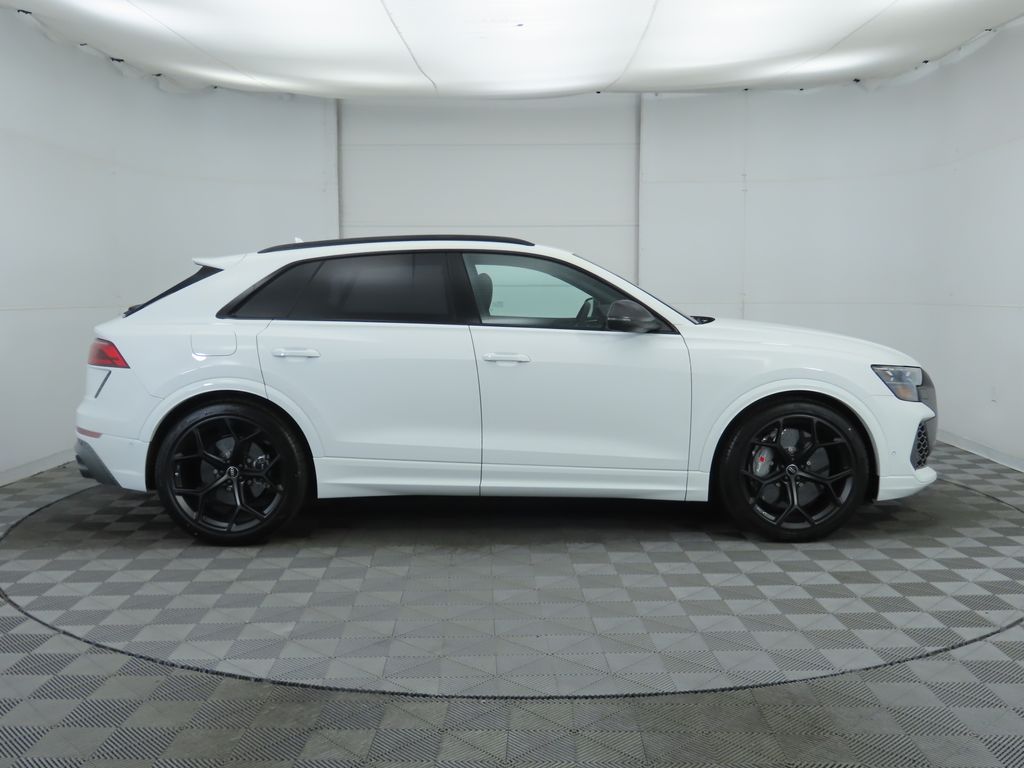 2025 Audi RS Q8 4.0T 4