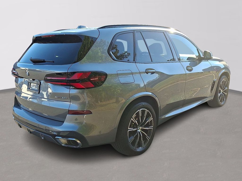 Thumbnail: 2025 BMW X5 - 4