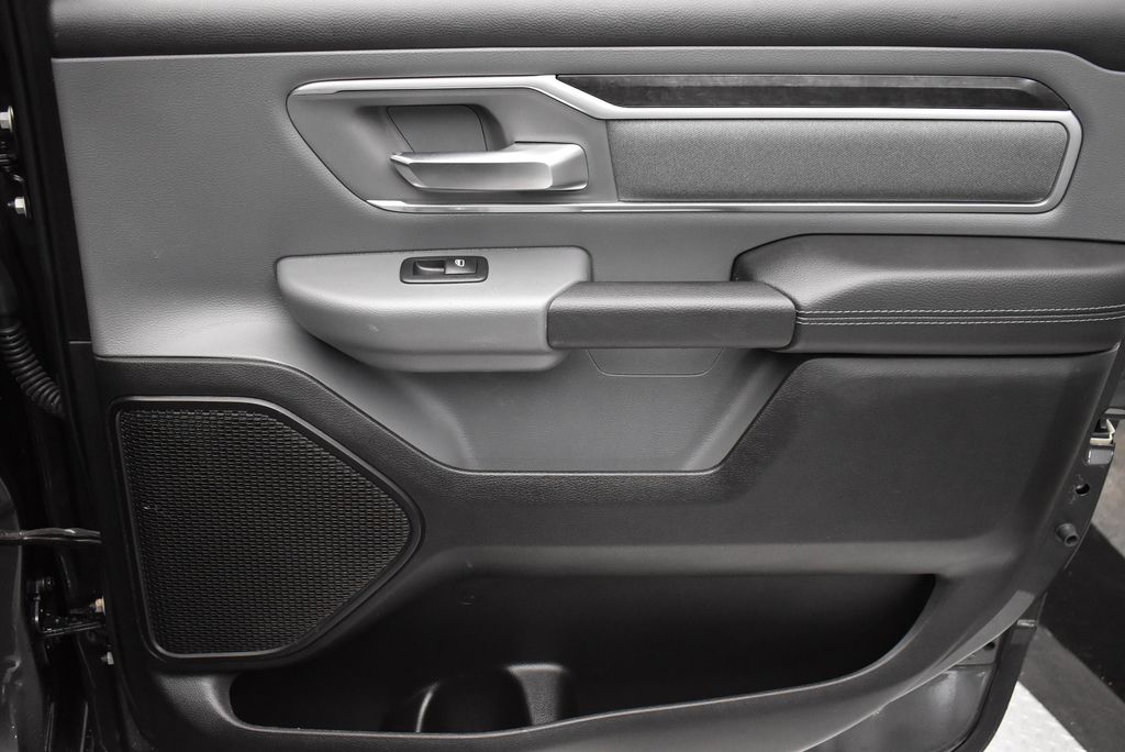 Thumbnail: 2022 RAM 1500 - 27