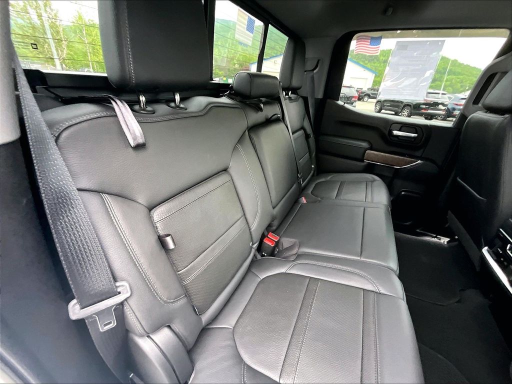 2020 GMC Sierra 1500 — photo 16