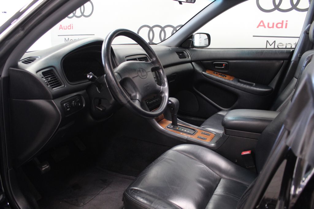 Thumbnail: 1997 Lexus ES - 11