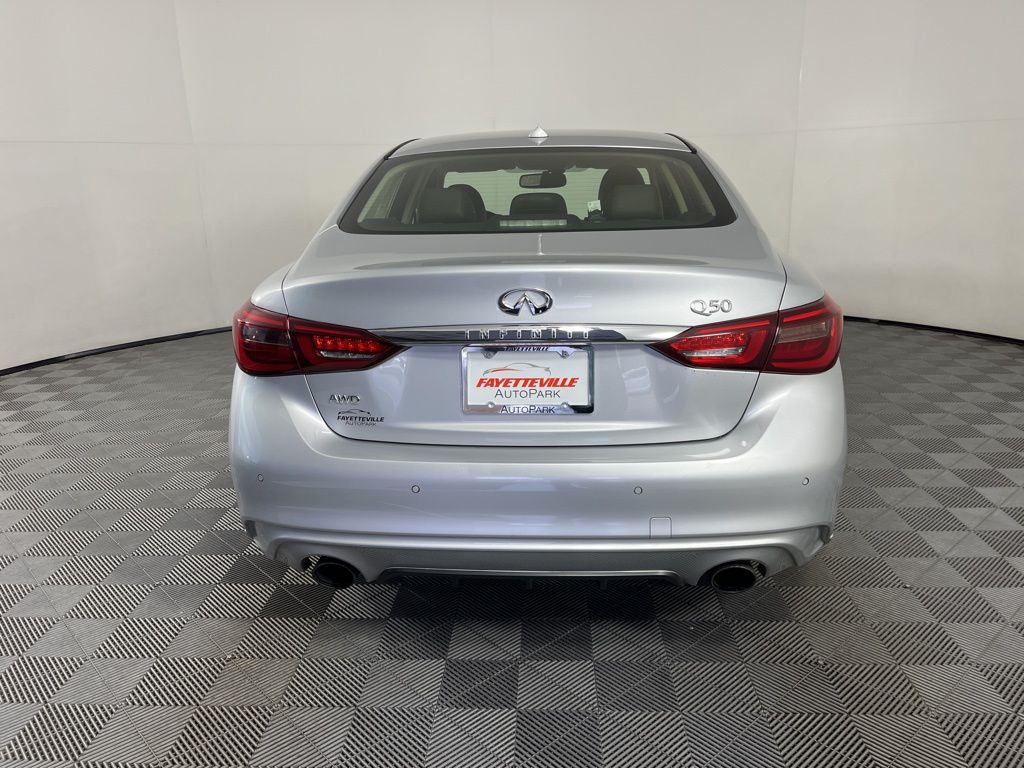 2018 INFINITI Q50 Luxe 4