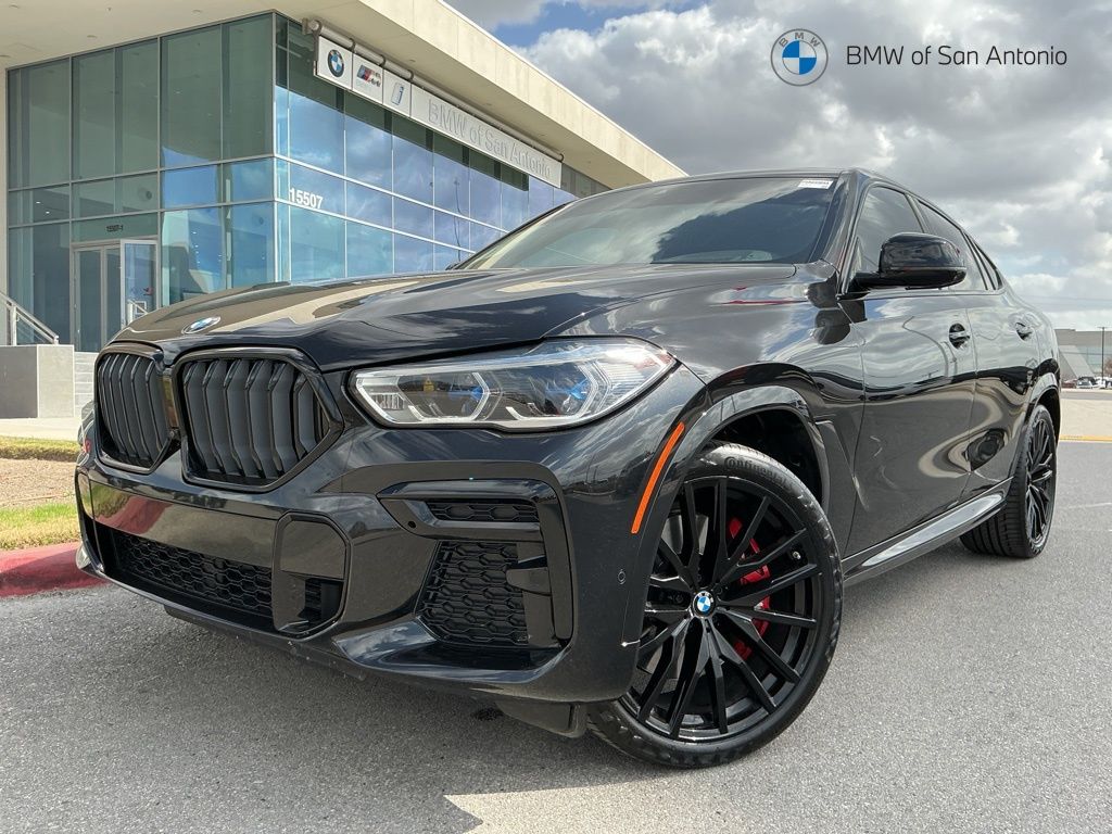 2023 BMW X6 M50i AWD