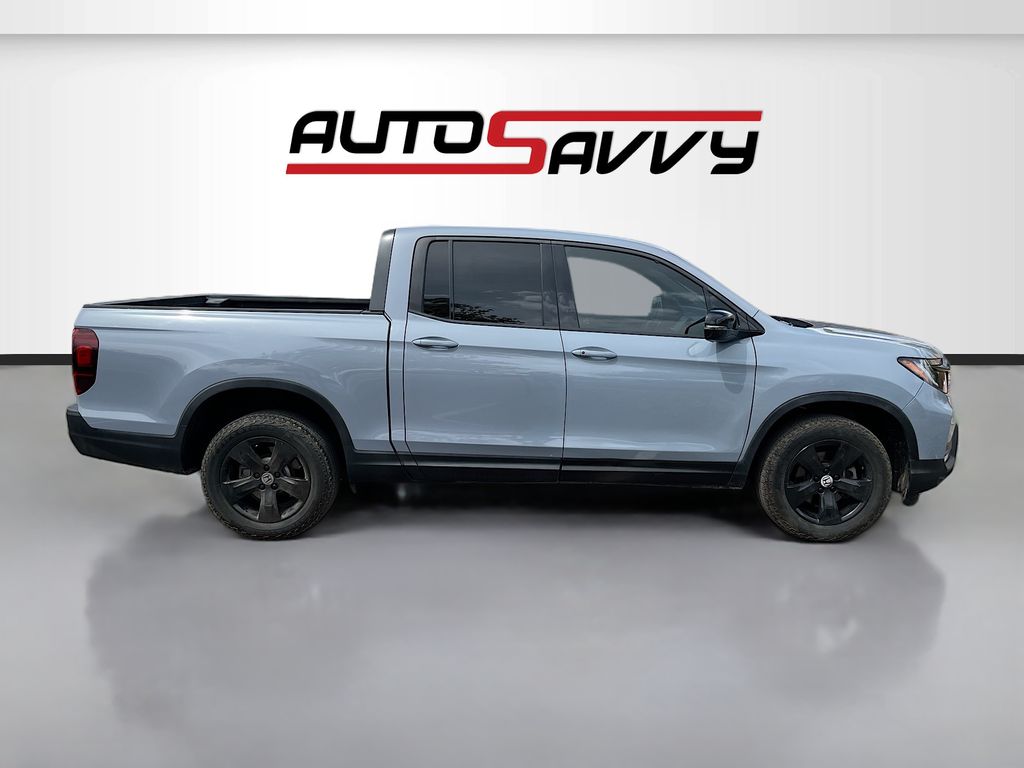 Used 2023 Gray Honda Black Edition image 8