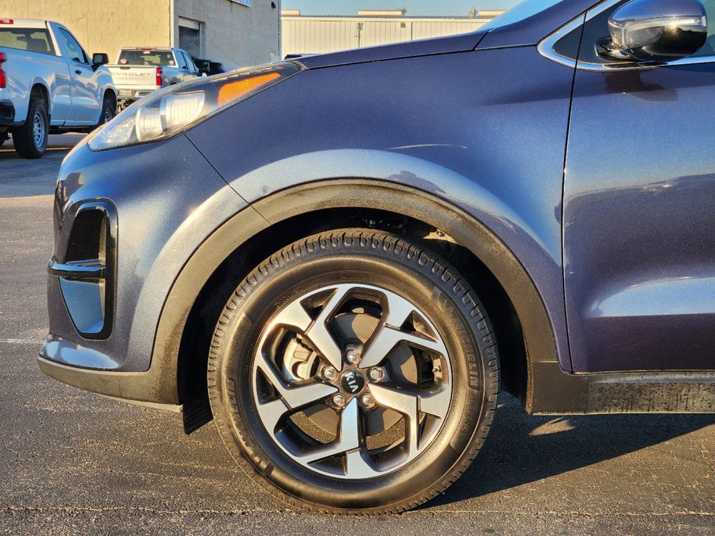 2021 Kia Sportage LX 8