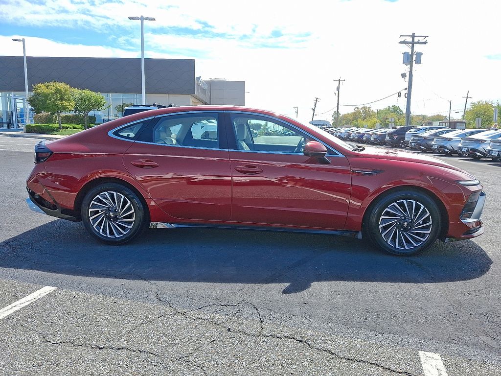 Thumbnail: 2024 Hyundai Sonata - 7