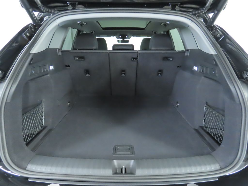 2025 Audi Q6 e-tron Premium 30