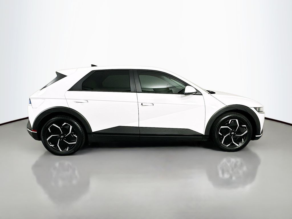Thumbnail: 2023 Hyundai Ioniq 5 - 4