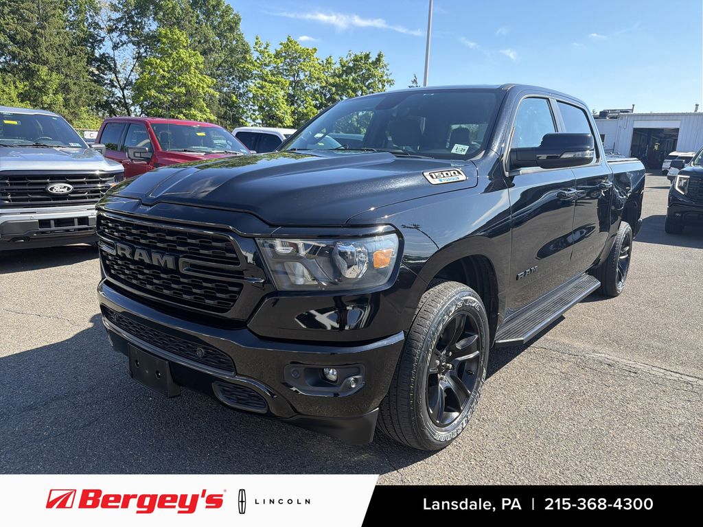 Diamond Black Crystal Pearlcoat 2023 RAM 1500 Pickup Truck Four-Wheel Drive 8-Speed Automatic