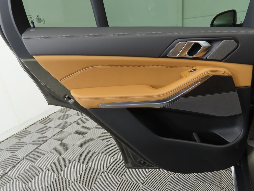 Thumbnail: 2026 BMW X5 - 26