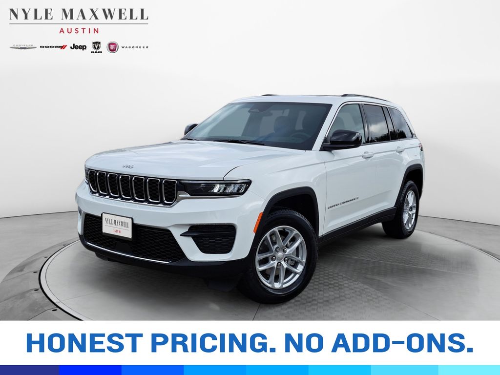 New Car 2025 Jeep Grand Cherokee  Laredo For Sale Under $35,000 In Austin, Texas