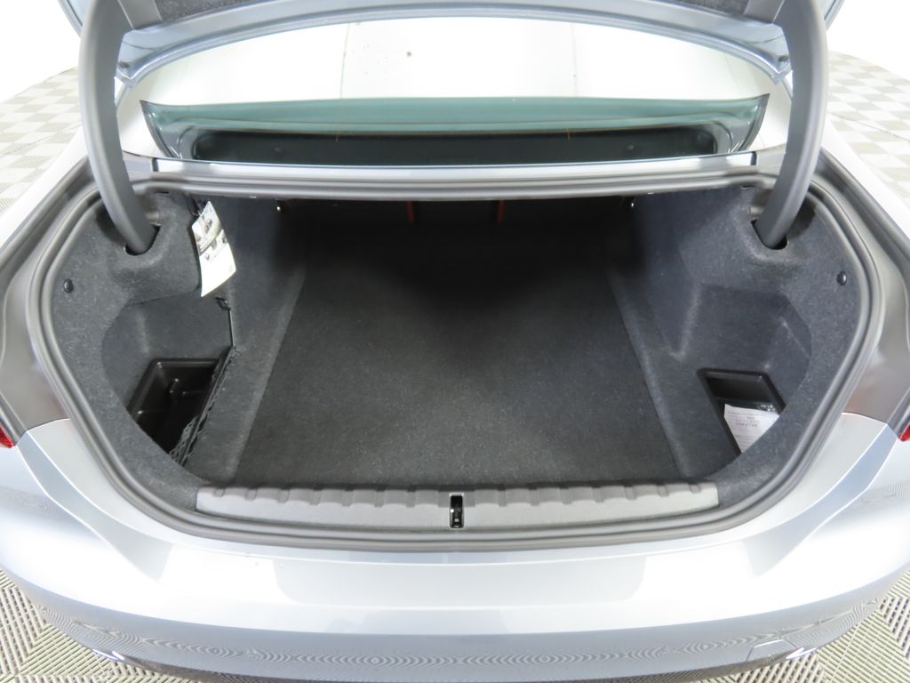 Thumbnail: 2025 BMW 4 Series - 26