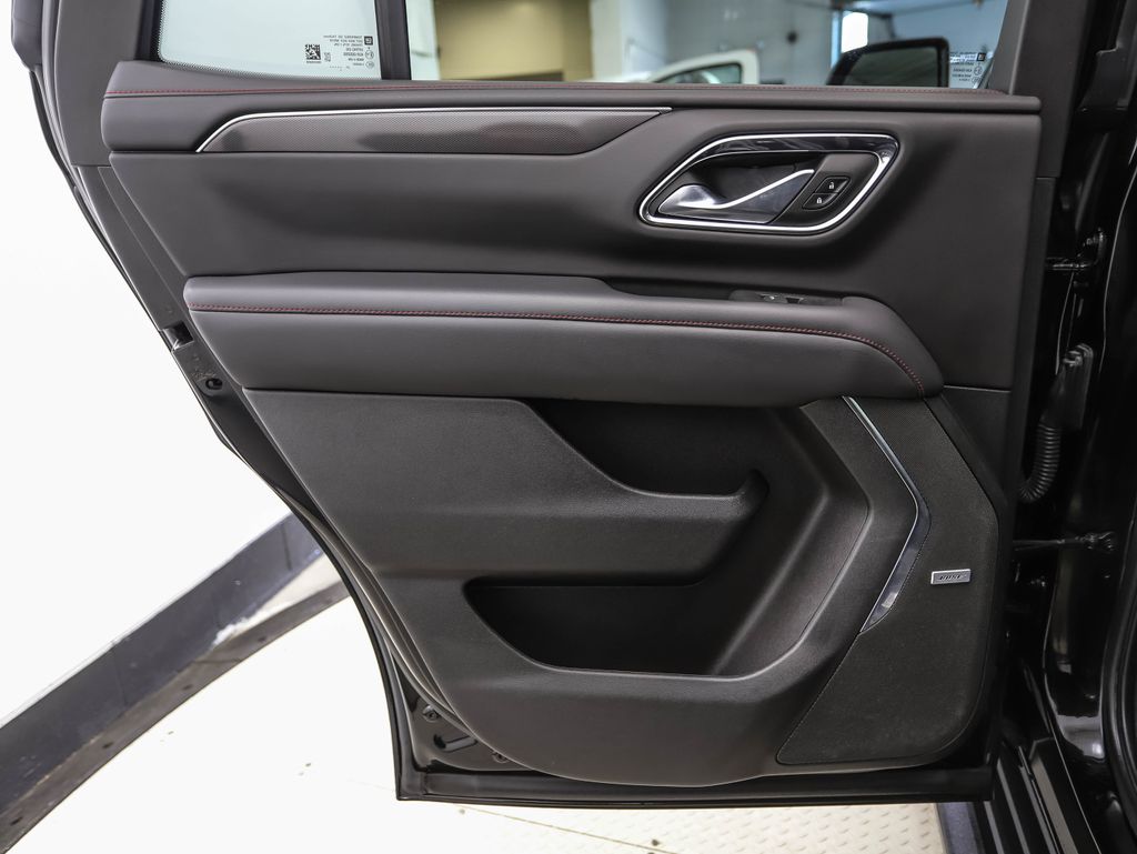 Thumbnail: 2022 Chevrolet Tahoe - 20