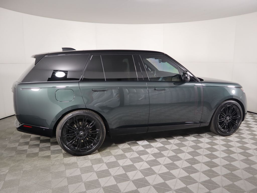 Thumbnail: 2025 Land Rover Range Rover - 4