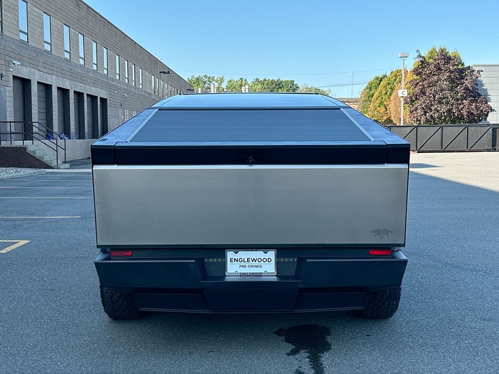 Thumbnail: 2024 Tesla Cybertruck - 4