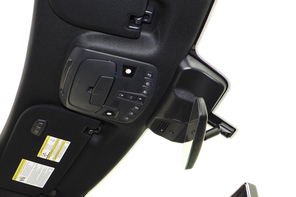 Thumbnail: 2023 Lincoln Navigator - 17