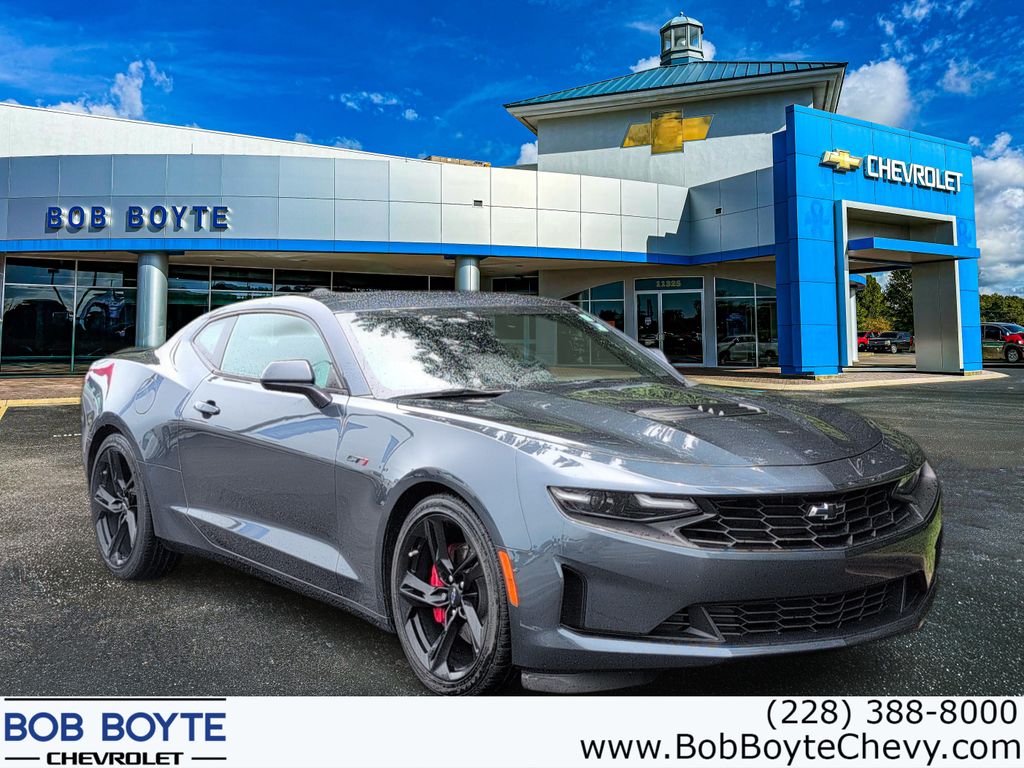 Shadow Gray Metallic 2022 Chevrolet Camaro Coupe Rear-Wheel Drive Automatic