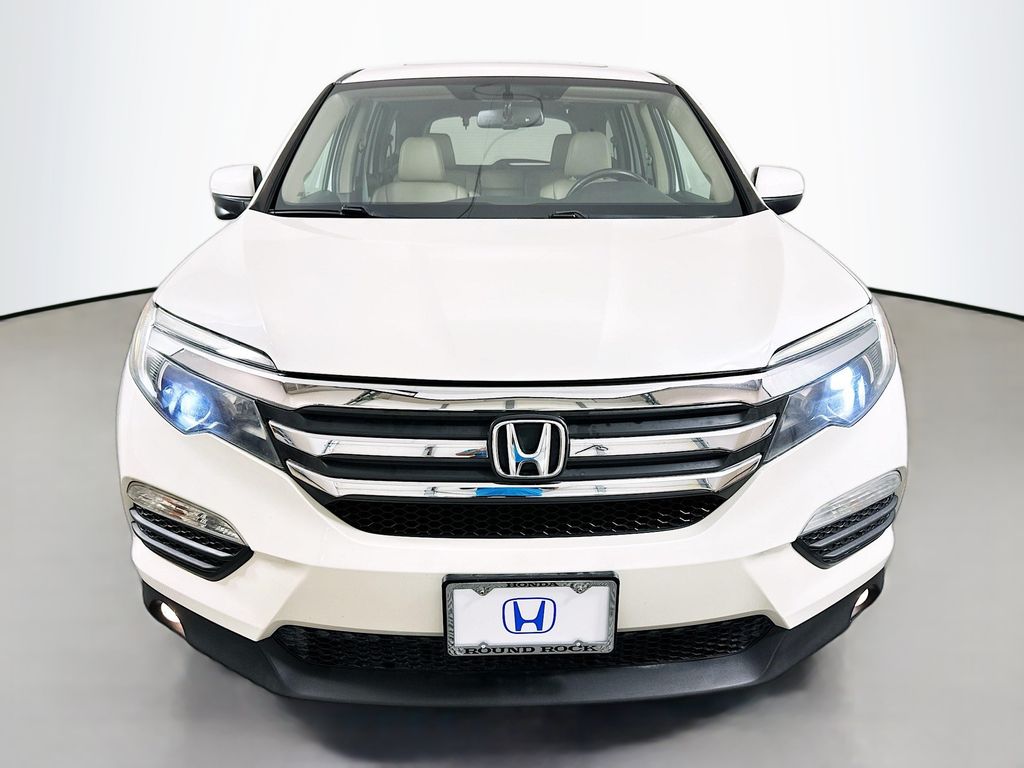 Thumbnail: 2018 Honda Pilot - 2