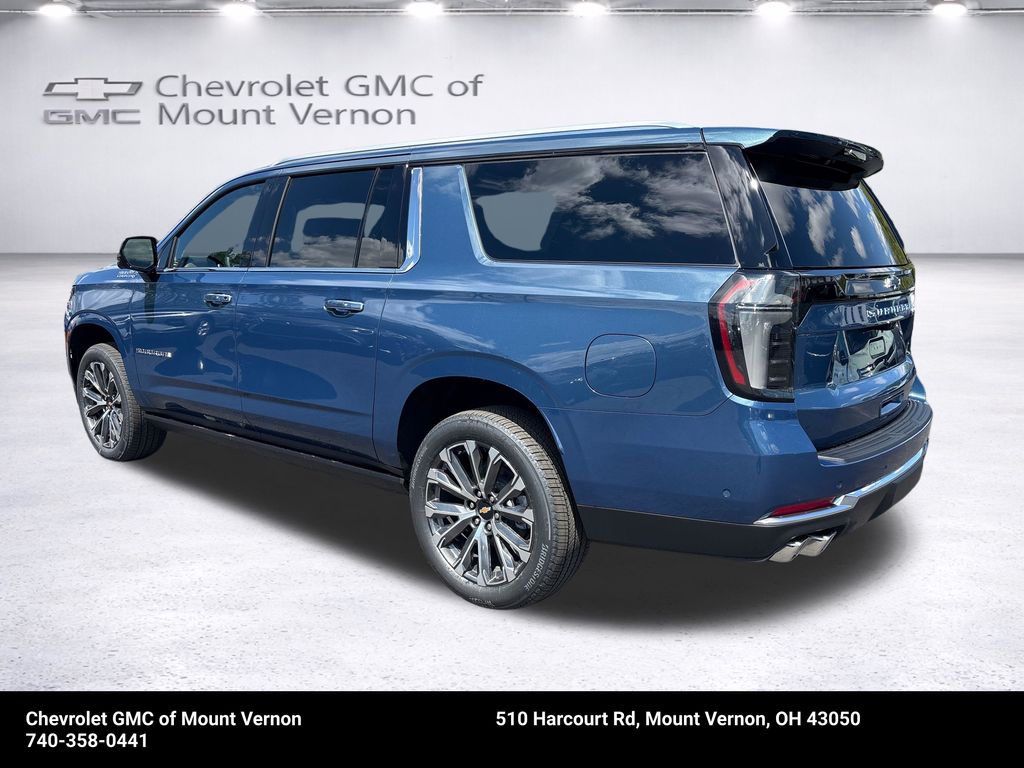 2026 Chevrolet Suburban High Country - Image 3