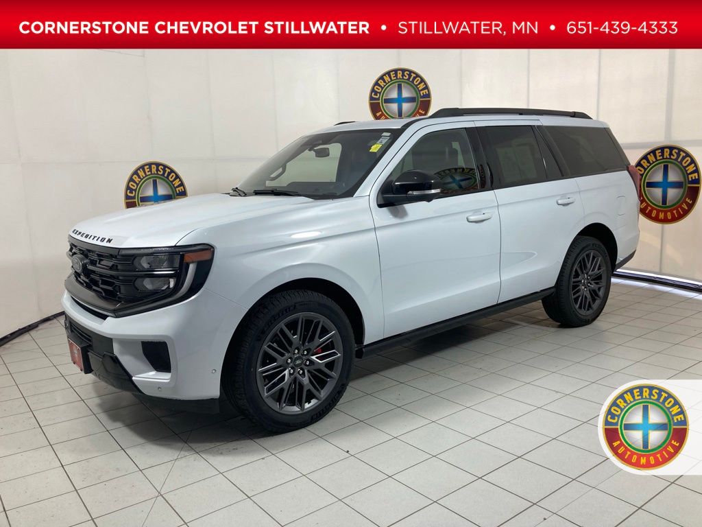 Space Silver Metallic 2025 Ford Expedition SUV / Crossover Four-Wheel Drive Automatic