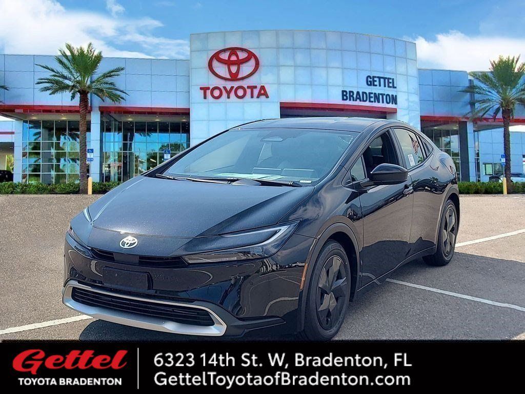 2025 Toyota Prius Plug-In Hybrid SE FWD