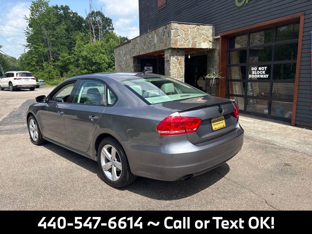 2015 Volkswagen Passat 1.8T Limited Edition - Image 3