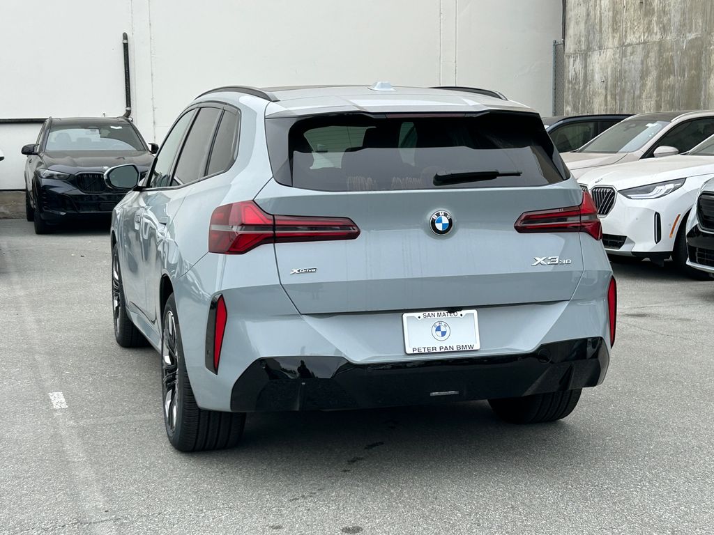 Thumbnail: 2026 BMW X3 - 3