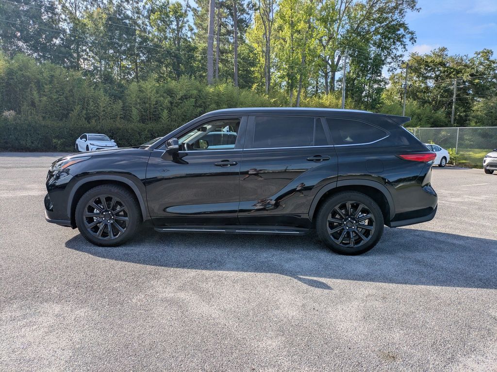 Used 2023 Toyota Highlander SUV