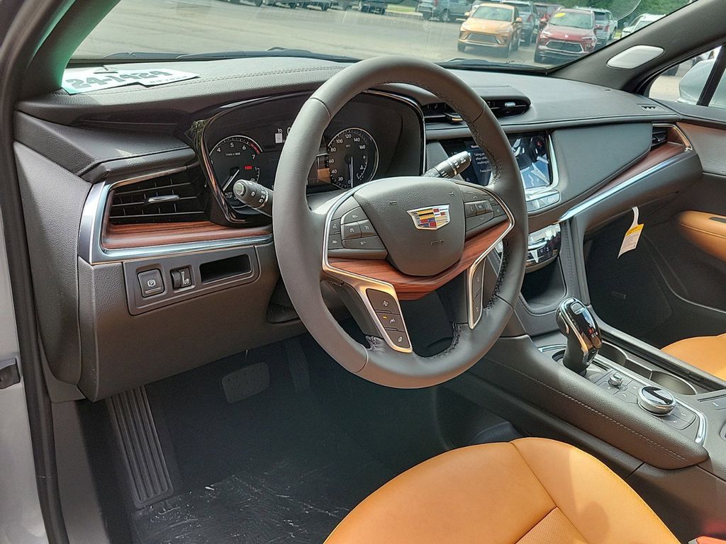 2024 Cadillac XT5 Premium Luxury 12