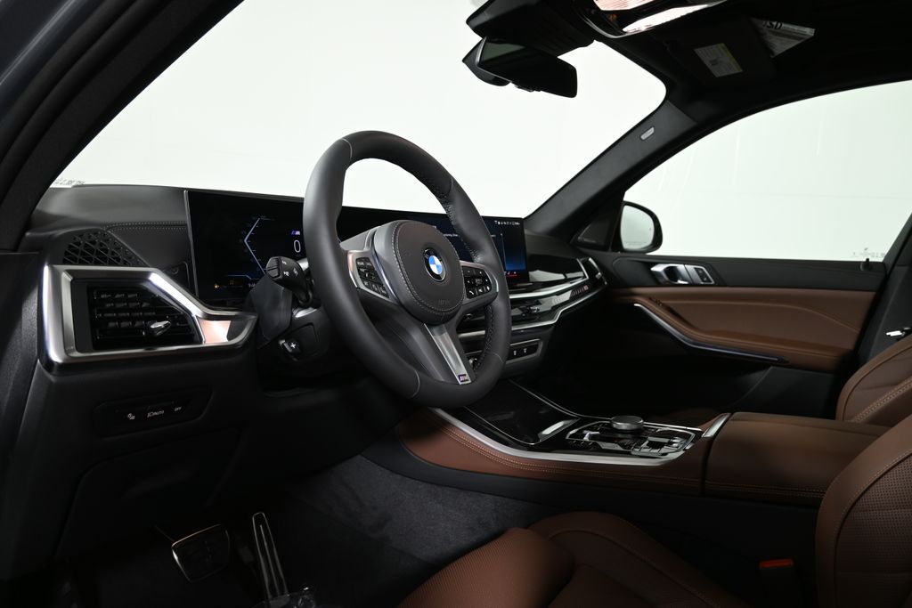 Thumbnail: 2026 BMW X5 - 15