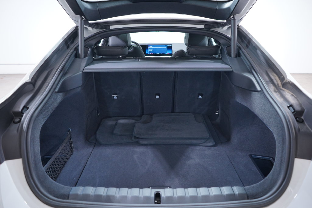 Thumbnail: 2024 BMW i4 - 24