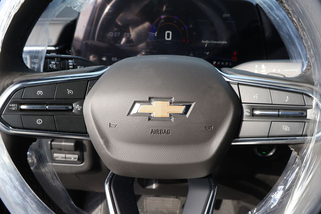2025 Chevrolet Tahoe LS 17