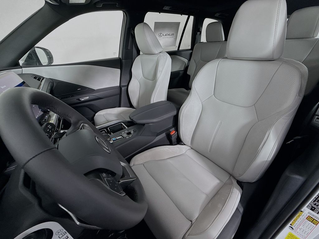 Thumbnail: 2026 Lexus TX - 16