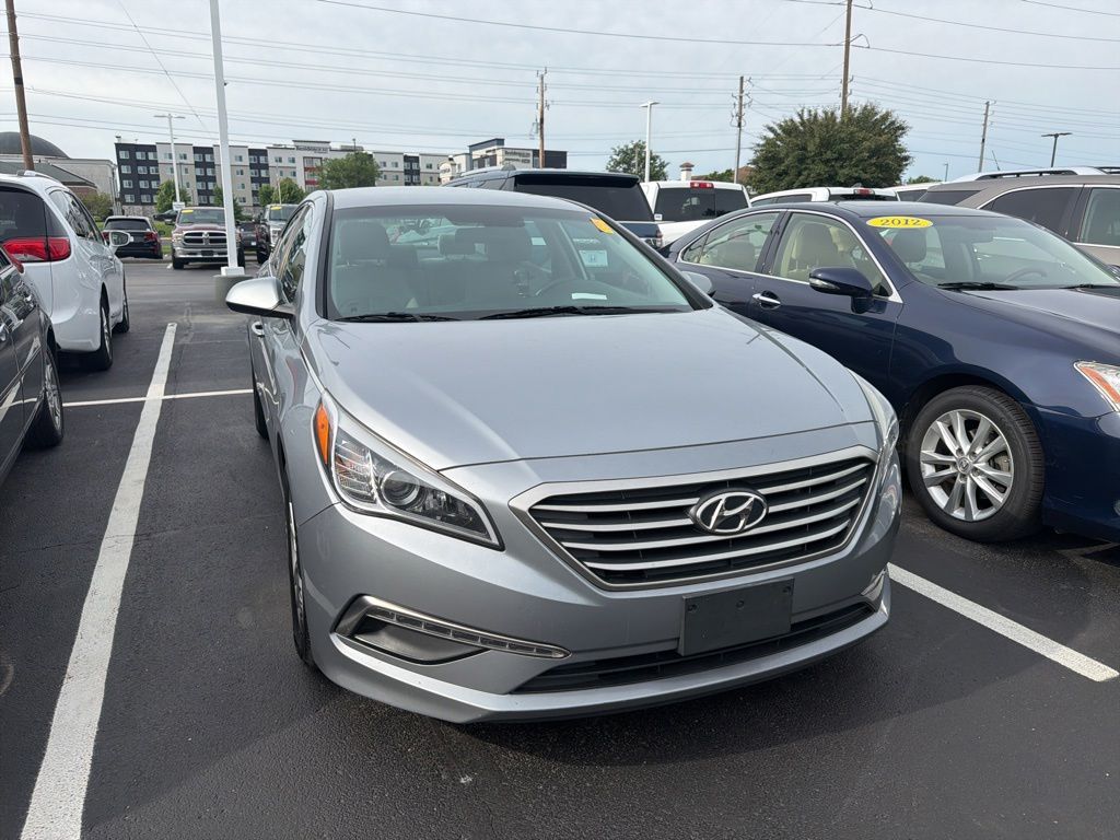 Thumbnail: 2015 Hyundai Sonata - 5