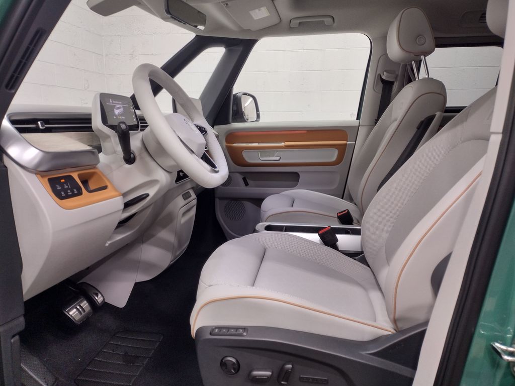 2025 Volkswagen ID. Buzz Pro S Plus