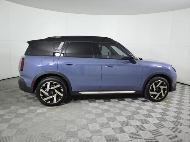 Thumbnail: 2026 MINI Cooper Countryman - 4