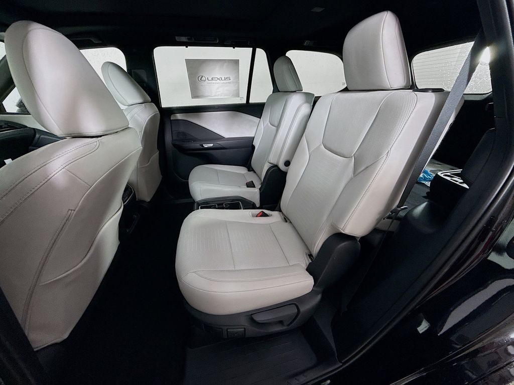 Thumbnail: 2026 Lexus TX - 17