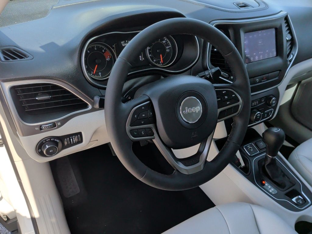 2020 Jeep Cherokee Latitude Plus White at Parkway Family Mazda