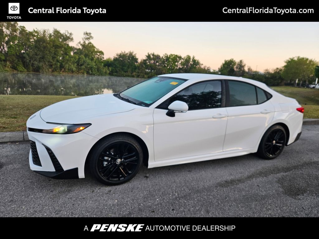 2025 Toyota Camry SE -
                Orlando, FL