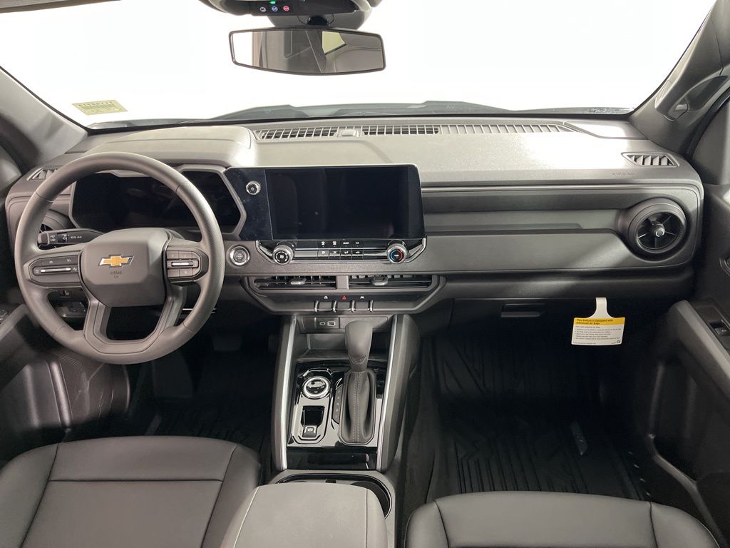 Thumbnail: 2026 Chevrolet Colorado - 15