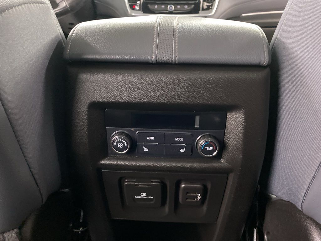 2019 Chevrolet Traverse Premier photo