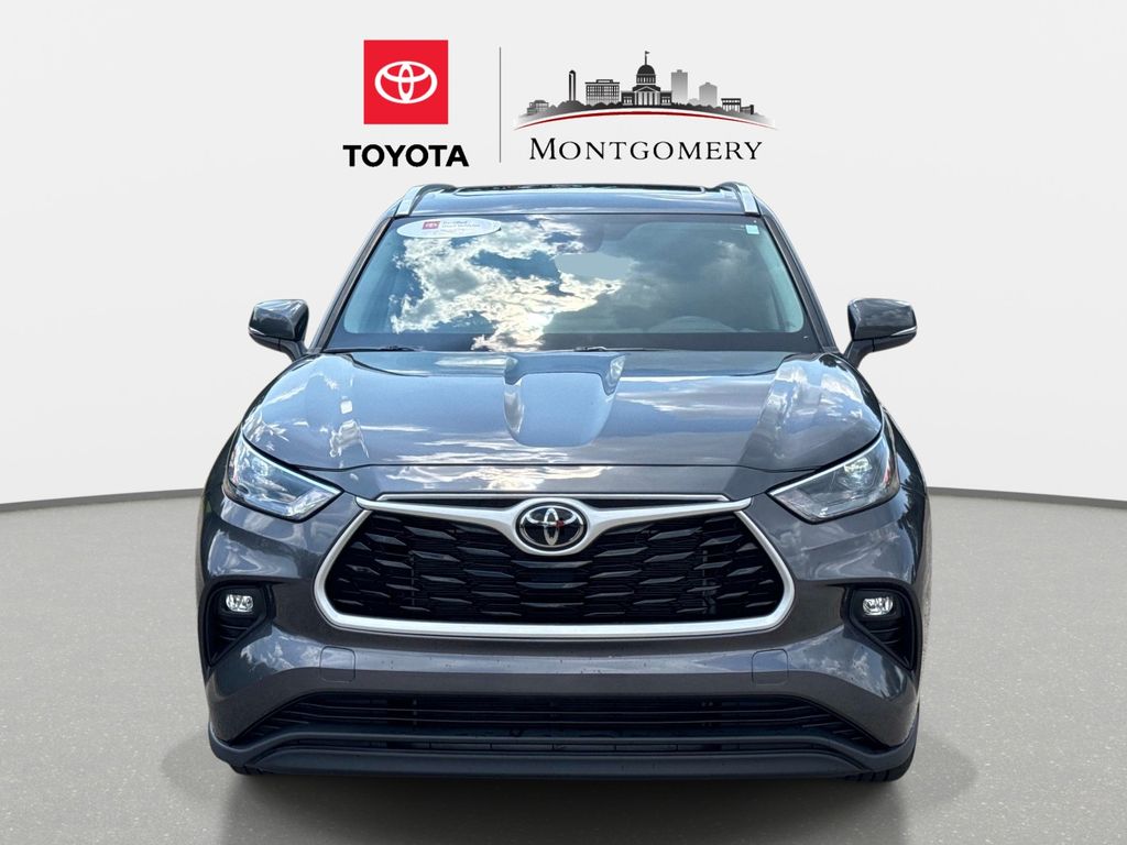 Used 2024 Toyota Highlander SUV
